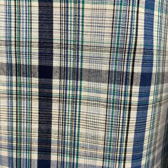 Haggar l/s button up blue plaid XXL - Picture 3 of 3